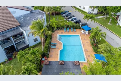 9431 Fontainebleau #112, Miami, FL 33172 - Photo 48