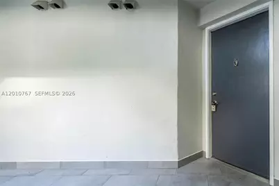 9431 Fontainebleau #112, Miami, FL 33172 - Photo 18