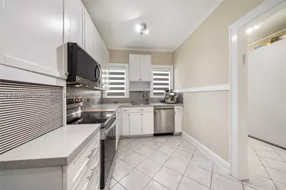 4501 Prairie #1, Miami Beach, FL 33140 - Photo 10