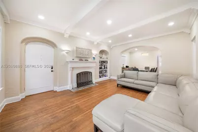 4501 Prairie #1, Miami Beach, FL 33140 - Photo 4