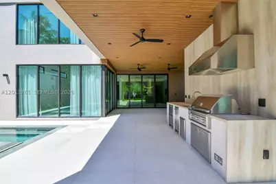 135 SW 29th, Miami, FL 33129 - Photo 66