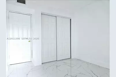 9682 Fontainebleau #207, Miami, FL 33172 - Photo 16