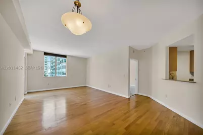1 Century #603, Miami Beach, FL 33139 - Photo 4