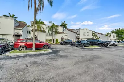 4647 NW 97th #151, Doral, FL 33178 - Photo 2