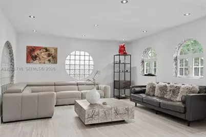6921 Trouville Esplanade, Miami Beach, FL 33141 - Photo 10
