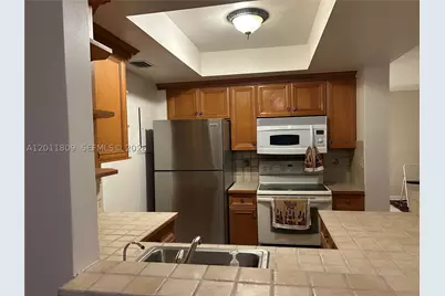 9411 SW 4th #202, Miami, FL 33174 - Photo 6