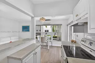 615 S Riverside, Pompano Beach, FL 33062 - Photo 14