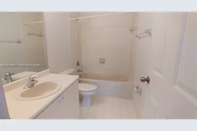 1528 SE 24th #209, Homestead, FL 33035 - Photo 12