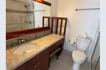 6850 NW 173rd #109, Hialeah, FL 33015 - Photo 8