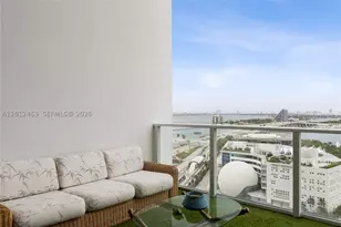 1040 Biscayne, Miami, FL 33132 - Photo 28