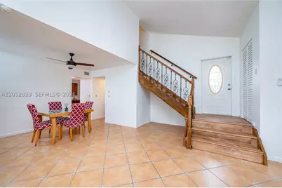 1007 NW 106th Ave, Miami, FL 33172 - Photo 8
