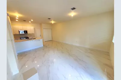 4278 NW 82nd #4278, Doral, FL 33166 - Photo 6