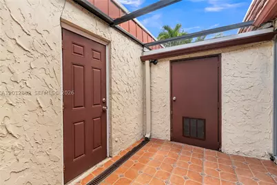 9820 NW 65th #B13, Tamarac, FL 33321 - Photo 4