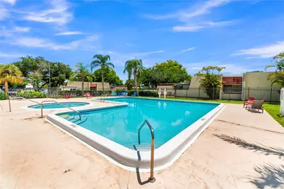 9820 NW 65th #B13, Tamarac, FL 33321 - Photo 46