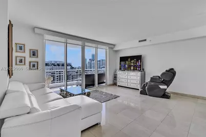 848 Brickell Key #1903, Miami, FL 33131 - Photo 6