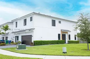 10807 SW 232nd, Homestead, FL 33032 - Photo 2