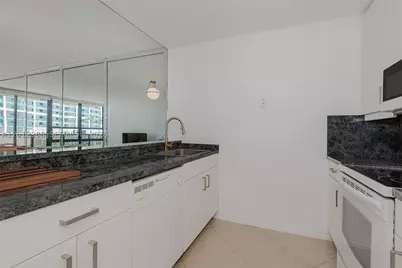 600 NE 36th #706, Miami, FL 33137 - Photo 12
