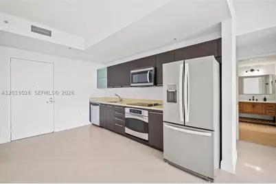 90 SW 3rd #1608, Miami, FL 33130 - Photo 8