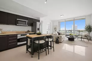 90 SW 3rd, Miami, FL 33130 - Photo 1
