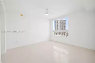 90 SW 3rd, Miami, FL 33130 - Photo 10