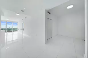 900 Biscayne, Miami, FL 33132 - Photo 10