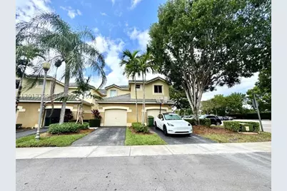 2567 Cordoba, Weston, FL 33327 - Photo 1