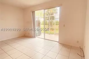 2567 Cordoba, Weston, FL 33327 - Photo 6