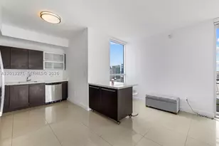 90 SW 3rd, Miami, FL 33130 - Photo 2
