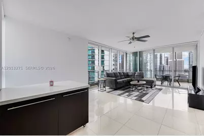 90 SW 3rd #2504, Miami, FL 33130 - Photo 6