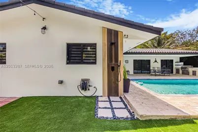 15331 Turnbull, Miami Lakes, FL 33014 - Photo 68