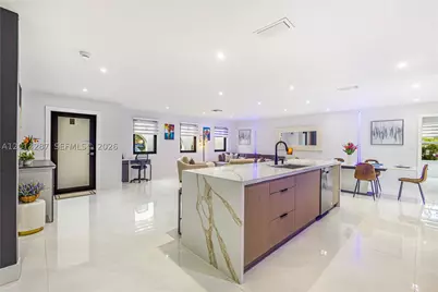 15331 Turnbull, Miami Lakes, FL 33014 - Photo 10