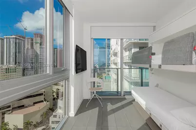 227 NE 2nd #2206, Miami, FL 33132 - Photo 18