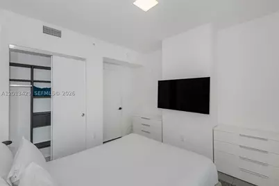 227 NE 2nd #2206, Miami, FL 33132 - Photo 14