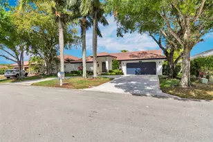 4133 NW 81st, Coral Springs, FL 33065 - Photo 38