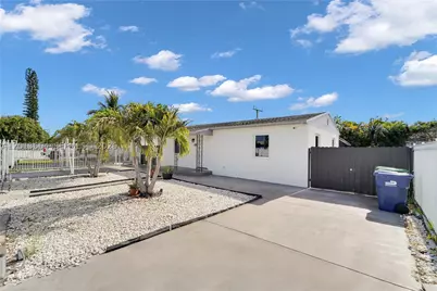 9425 NW 36th, Miami, FL 33147 - Photo 26