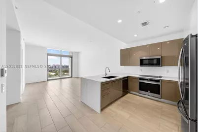 2000 Metropica #615, Sunrise, FL 33323 - Photo 2