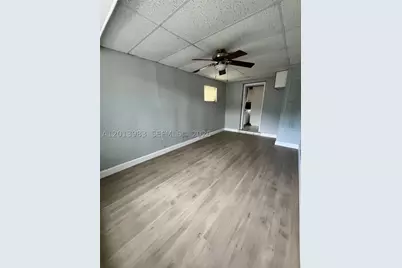 371 SW 67th, Pembroke Pines, FL 33023 - Photo 10