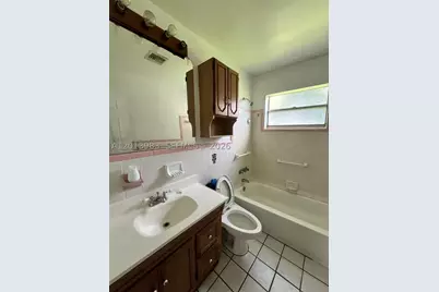 371 SW 67th, Pembroke Pines, FL 33023 - Photo 12