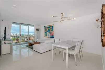 90 Alton #1007, Miami Beach, FL 33139 - Photo 2