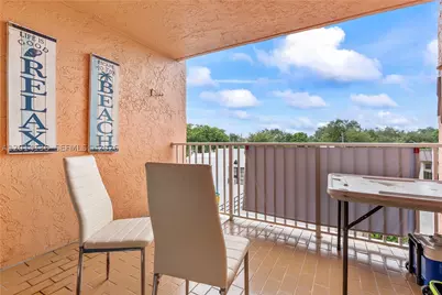 2400 NW 16th St, Miami, FL 33125 - Photo 40