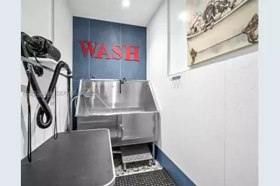 300 S Biscayne #L-L32, Miami, FL 33131 - Photo 22