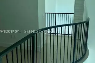 300 S Biscayne, Miami, FL 33131 - Photo 6