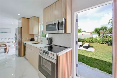 22114 SW 113th, Miami, FL 33170 - Photo 4