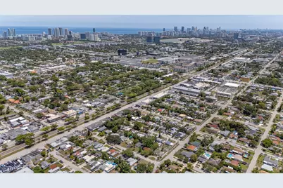 2106 Plunkett, Hollywood, FL 33020 - Photo 24