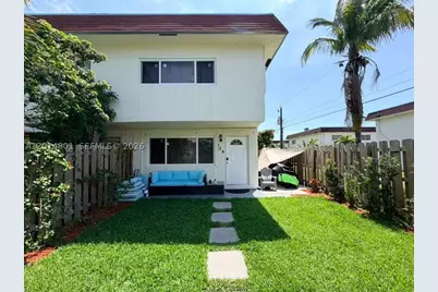 1500 NE 151st #104, Miami, FL 33162 - Photo 1