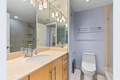 701 Brickell Key #2511, Miami, FL 33131 - Photo 20