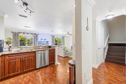 9288 NW 55th, Sunrise, FL 33351 - Photo 8