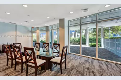 6515 Collins #1107, Miami Beach, FL 33141 - Photo 10