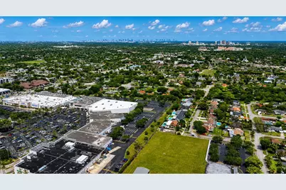 10435 SW 92nd, Miami, FL 33176 - Photo 6