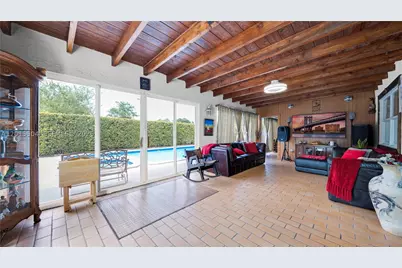 10435 SW 92nd, Miami, FL 33176 - Photo 24